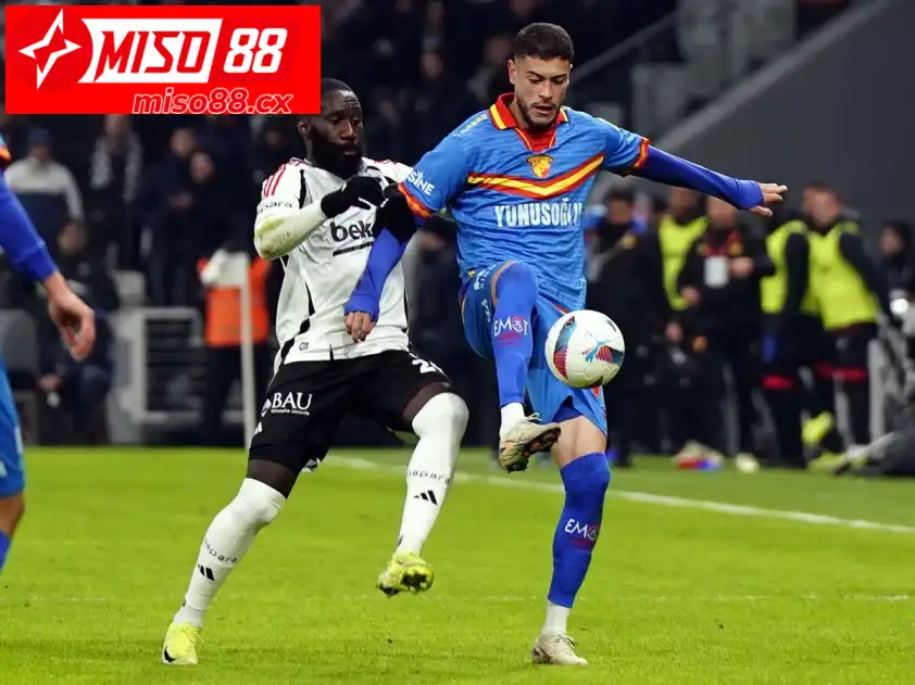 Soi kèo trận Goztepe vs Besiktas, 0h00-20/09/2025